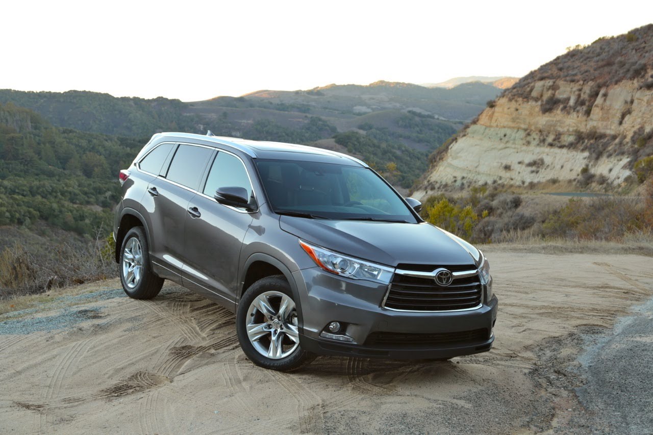 Toyota highlander 2015 года